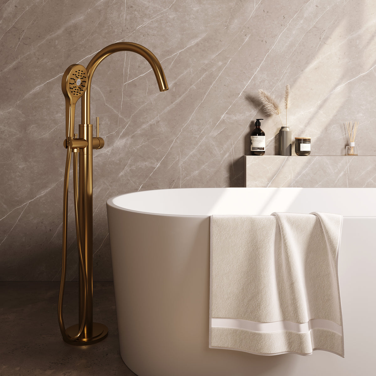 Brauer Stripe vrijstaande badmengkraan - Geborsteld goud PVD - 3-standen handdouche - 5-GG-338