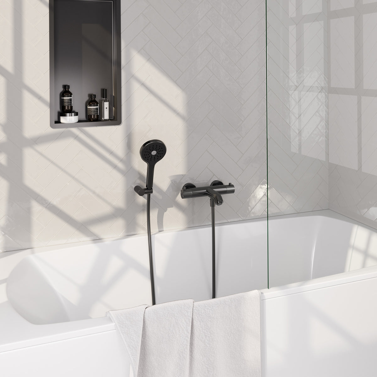Brauer Stripe opbouw badthermostaat met wandhouder - Geborsteld gunmetal PVD - 3-standen handdouche - 5-GM-343