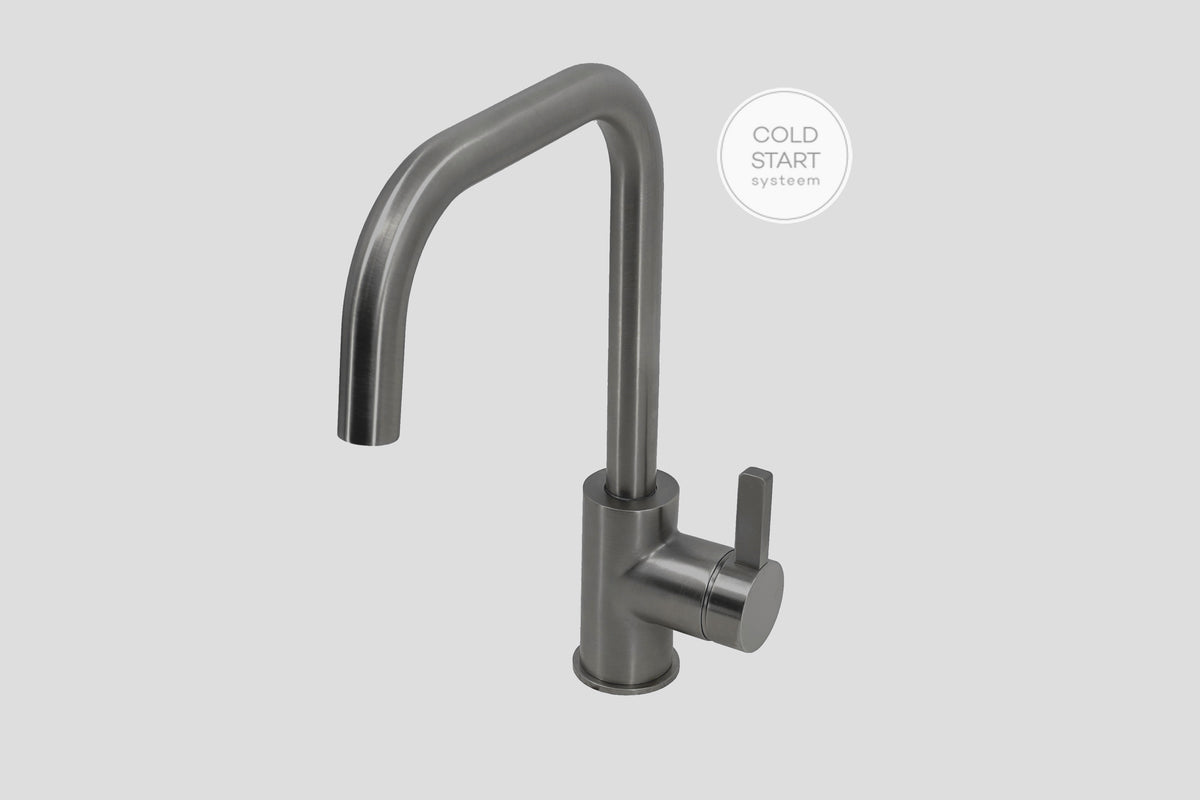 Lagoo Como CM1110 wastafelmengkraan met hoge draaibare uitloop – Geborsteld gunmetal PVD