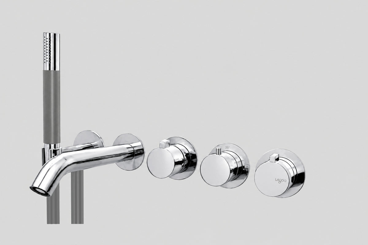 Lagoo Como CM3207 inbouw bad thermostaat ‘Tripple7’ (afbouwdeel) met uitloop, 2-weg omstel en handdouche (staaf) – Chroom
