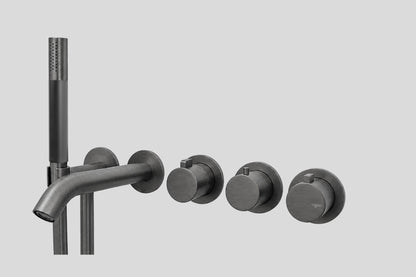 Lagoo Como CM3207 inbouw bad thermostaat ‘Tripple7’ (afbouwdeel) met uitloop, 2-weg omstel en handdouche (staaf) – Geborsteld gunmetal PVD