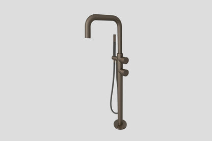 Lagoo Como CM3214 vrijstaande highflow badmengkraan (afbouwdeel) met draaibare uitloop, 2 mengkranen en handdouche (staaf) – Tuscany