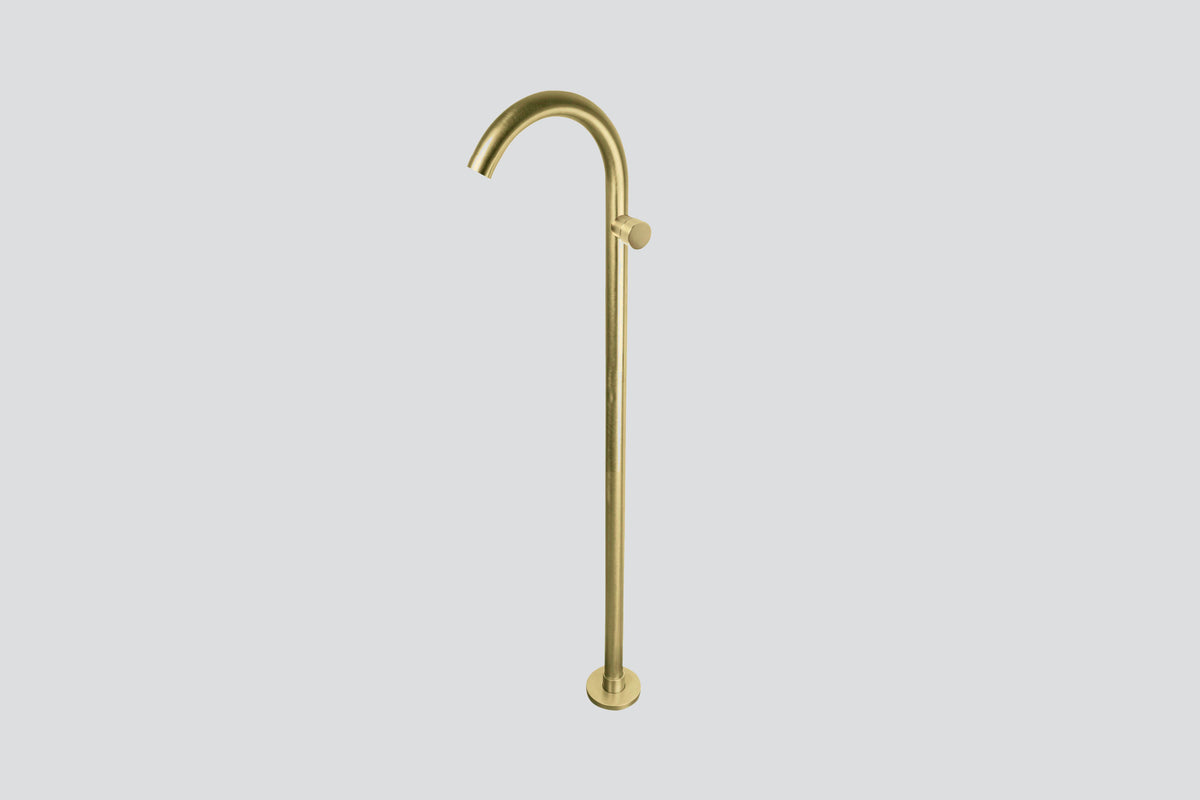 Lagoo Garda G1206 staande wastafelmengkraan – Geborsteld messing PVD