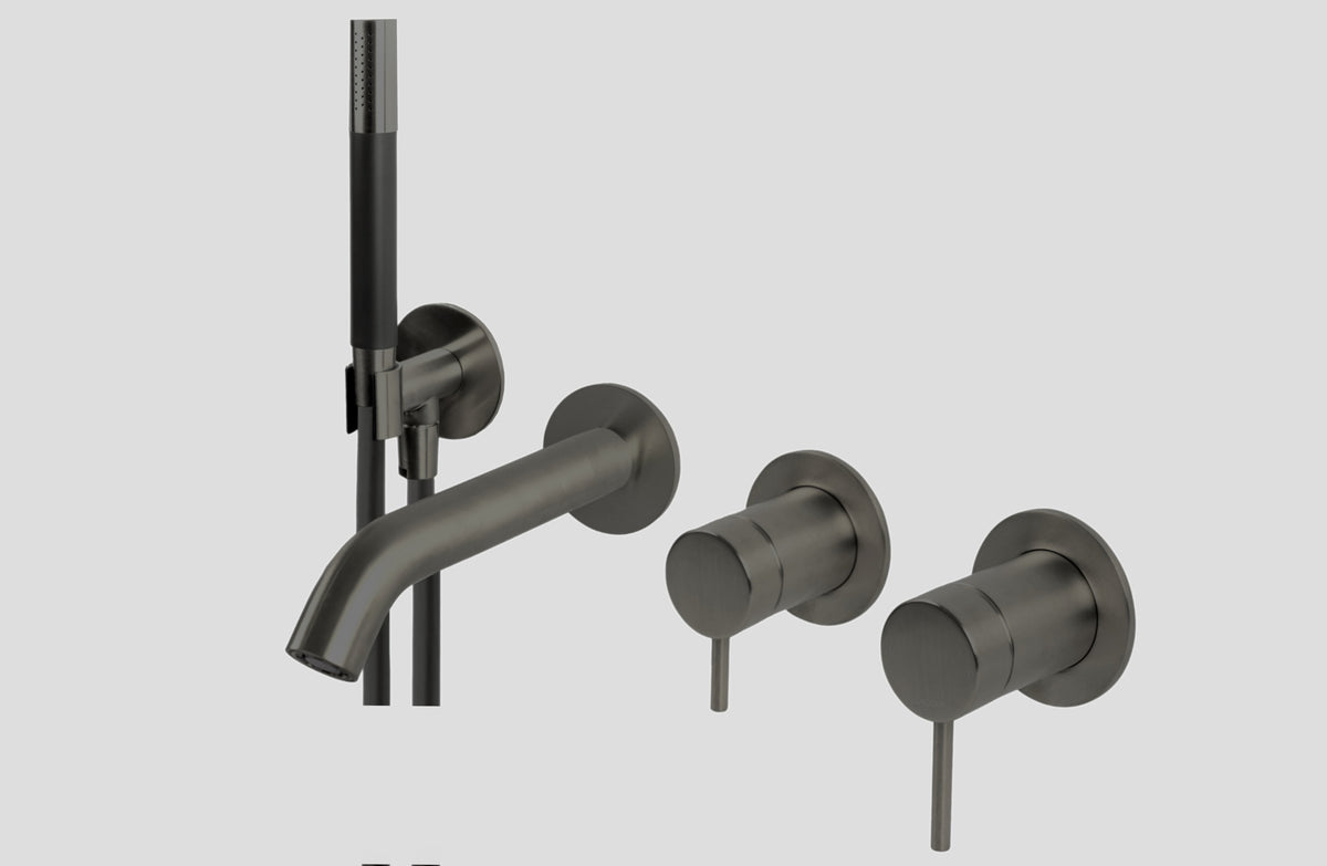 Lagoo Garda G3206 inbouw douche/badmengkraan (afbouwdeel) met omstel, handdouche (staaf) en doucheslang – Geborsteld gunmetal PVD