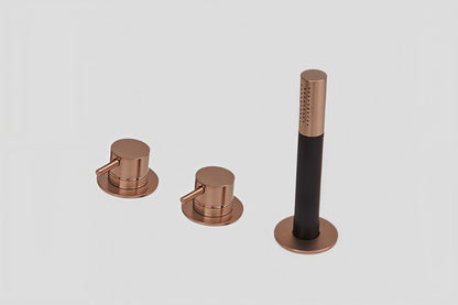 Lagoo Garda G3212 badrandcombinatie met 2 mengkranen en handdouche (staaf) – Geborsteld koper PVD