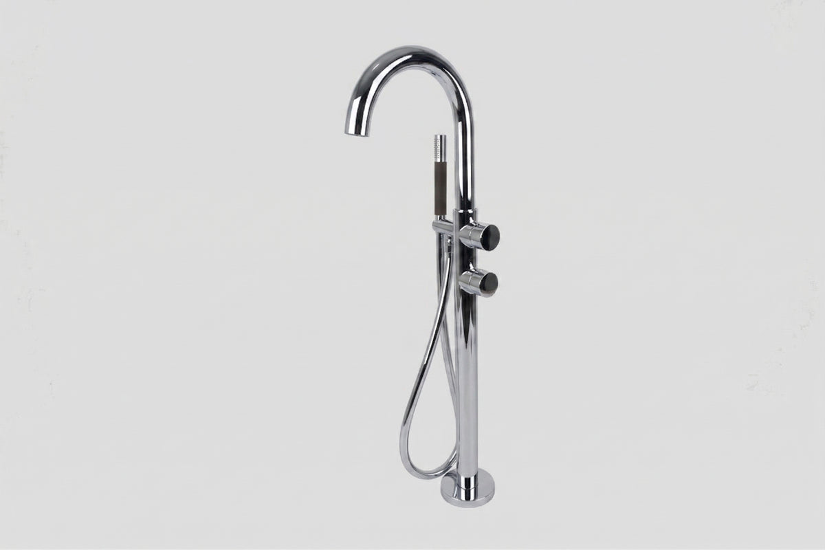Lagoo Garda G3214 vrijstaande highflow badmengkraan (afbouwdeel) met draaibare uitloop, 2 mengkranen en handdouche (staaf) – Chroom