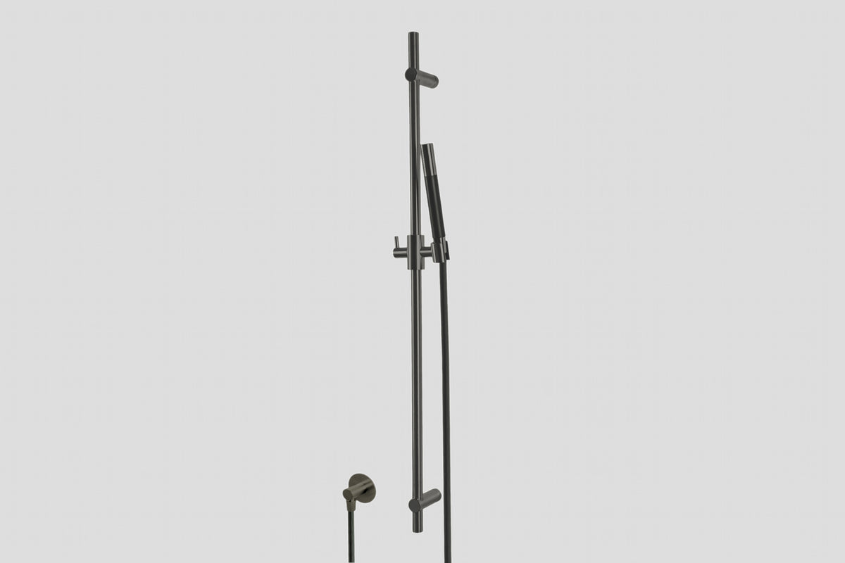 Lagoo Garda G5210 glijstang (messing) met wanduitlaat, handdouche (staaf) en doucheslang – Geborsteld gunmetal PVD