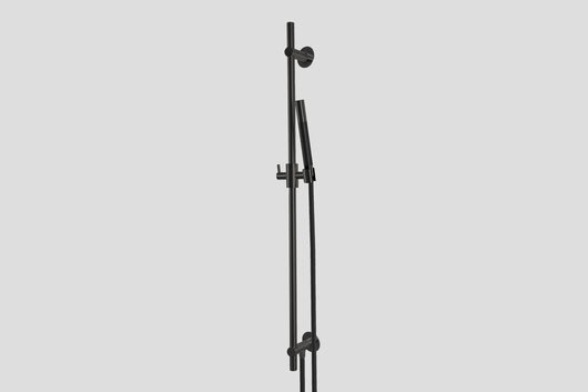 Lagoo Garda G5220 glijstang (messing) met geïntegreerde wateruitlaat en handdouche (staaf) – Mat zwart