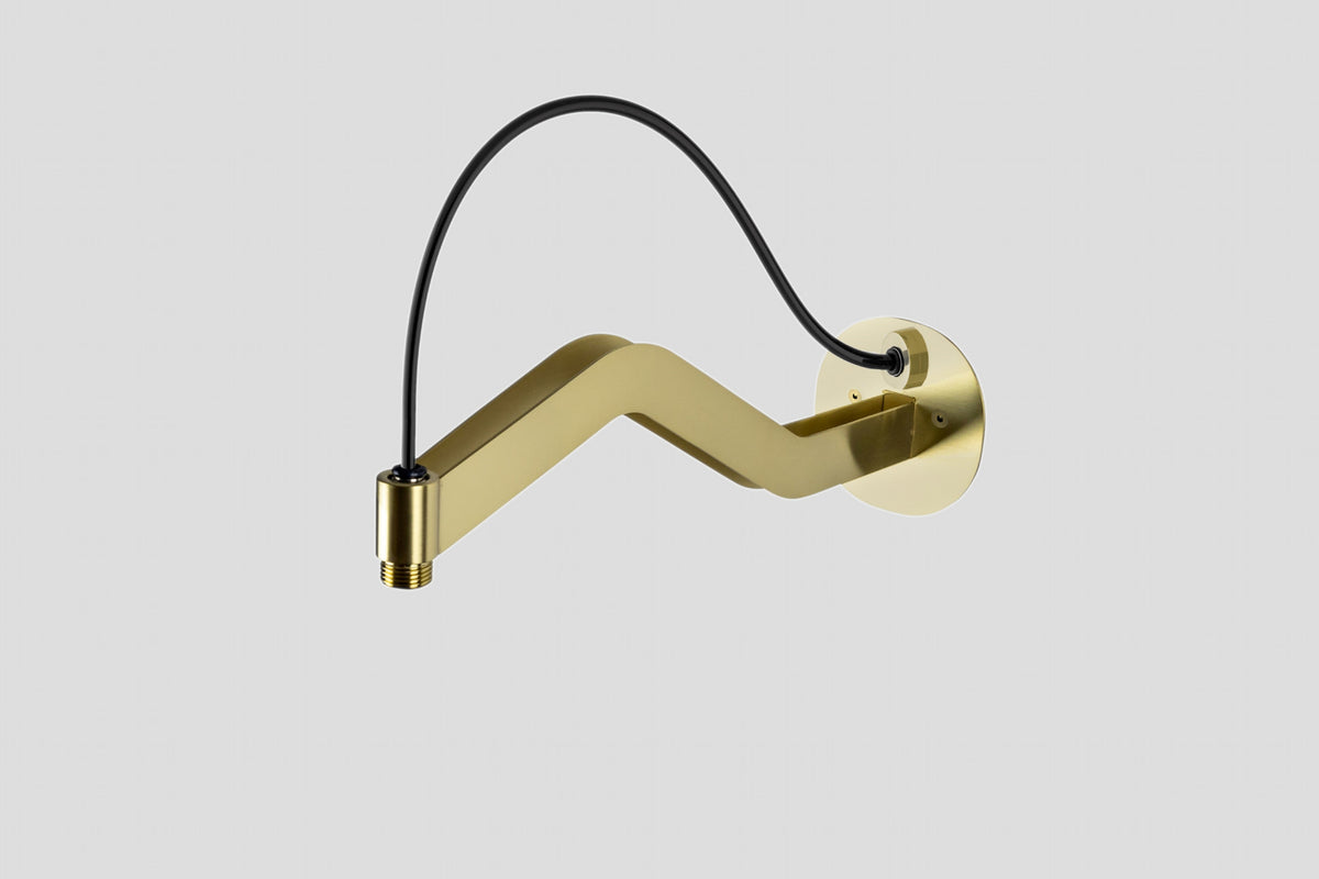 Lagoo Nesso N8279 wandarm ‘Lux’ (45 cm) – Geborsteld messing PVD