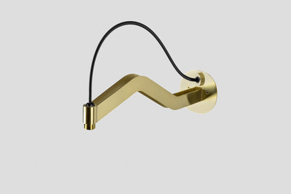 Lagoo Nesso N8279 wandarm ‘Lux’ (45 cm) – Geborsteld messing PVD