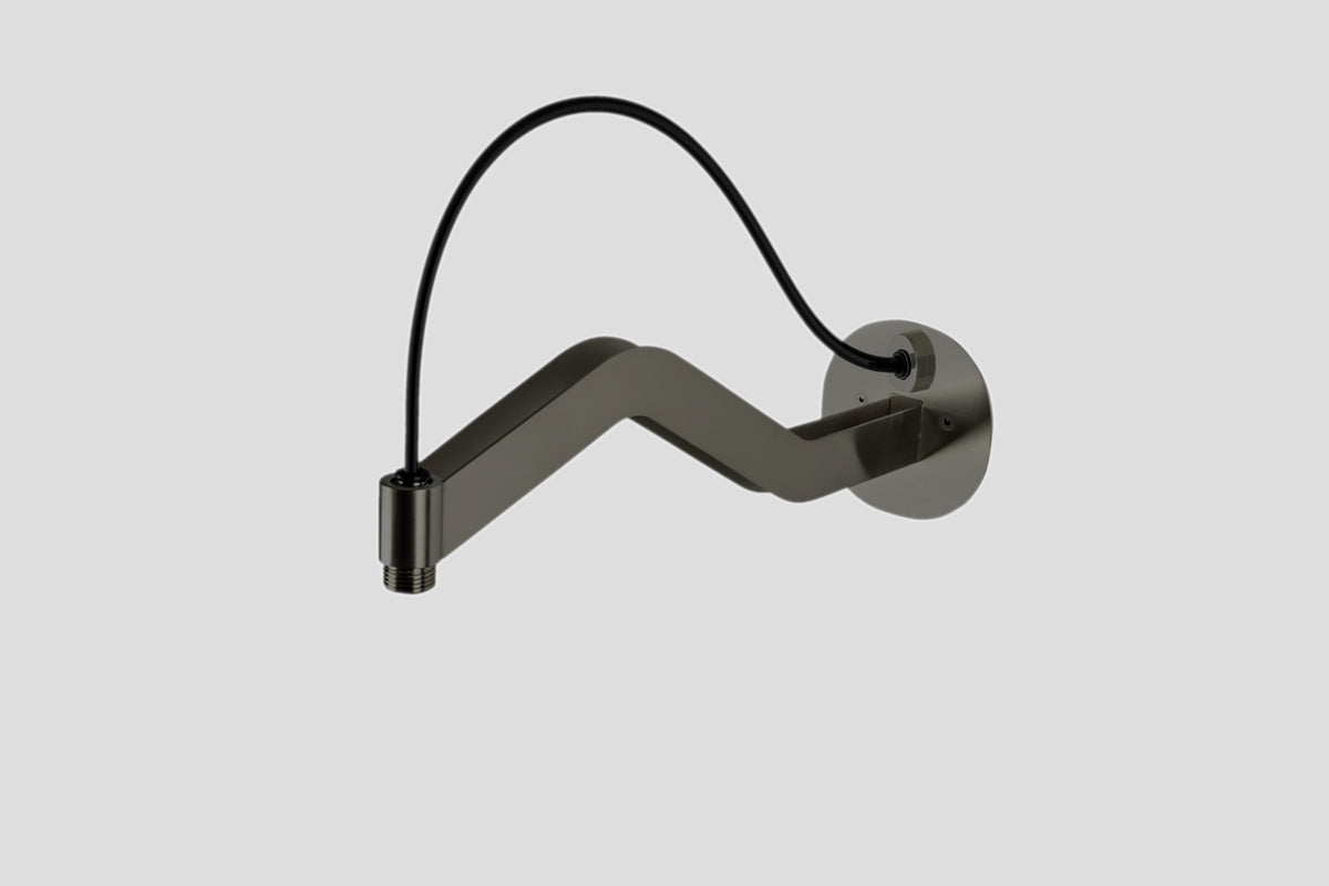 Lagoo Nesso N8279 wandarm ‘Lux’ (45 cm) – Geborsteld gunmetal PVD