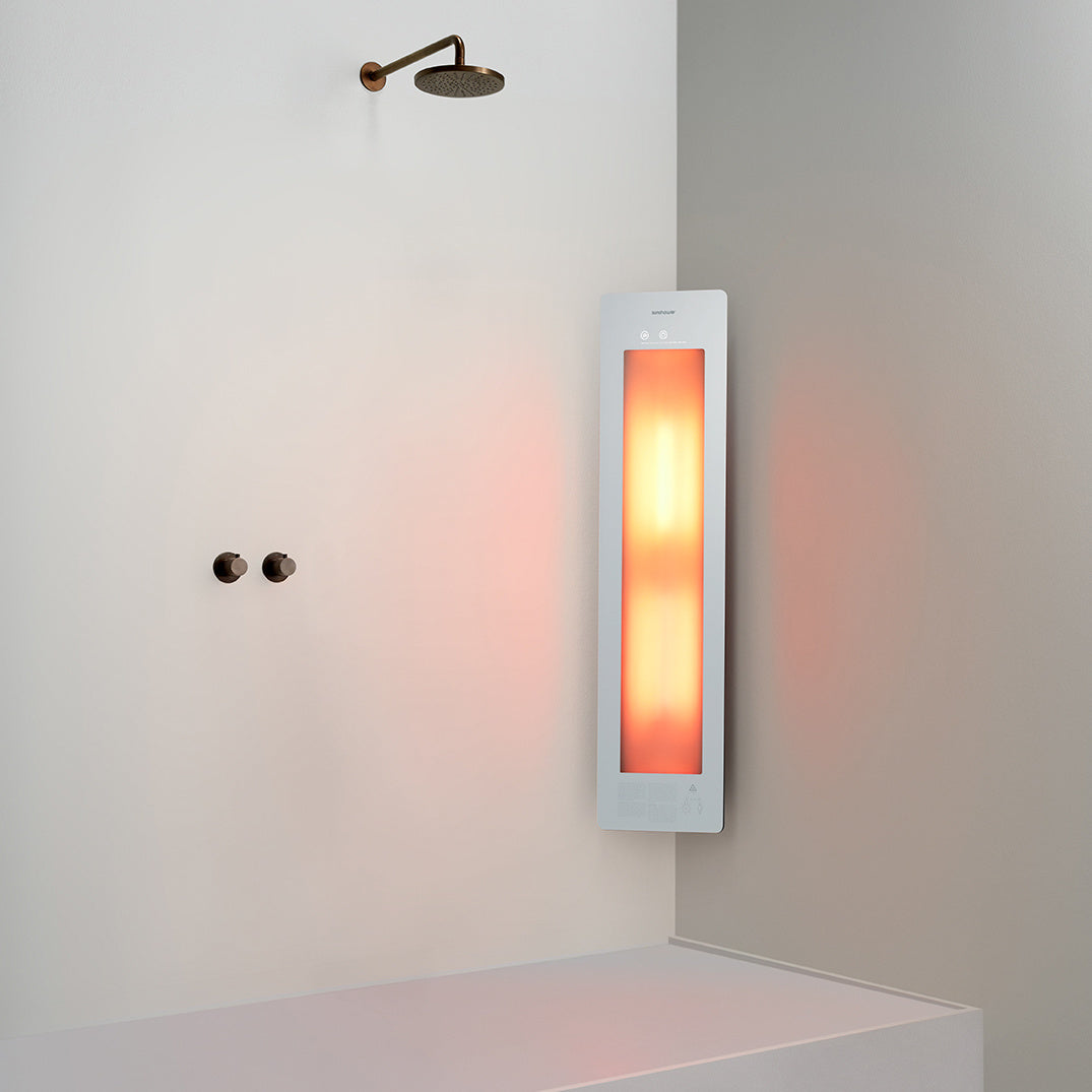 Sunshower One M infrarood | Wit | Opbouw hoek | 3/4 lichaam | Infrarood