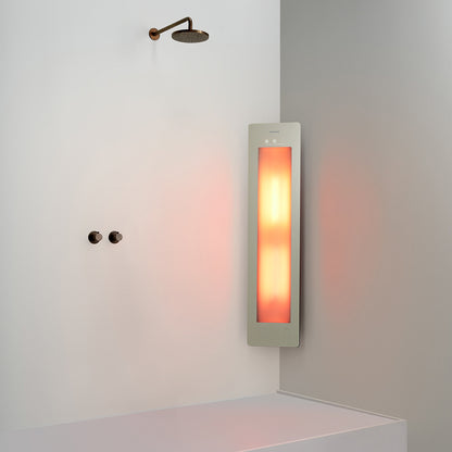 Sunshower One M infrarood | Sand White | Opbouw hoek | 3/4 lichaam | Infrarood