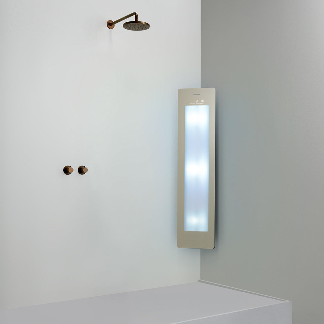 Sunshower Plus M infrarood en UV | Sand White | Opbouw hoek | 3/4 lichaam | Infrarood en UV